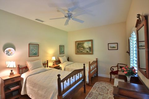 Tiny photo for 7939 SE 12th Circle, Ocala, FL 34480 (MLS # OM700824)