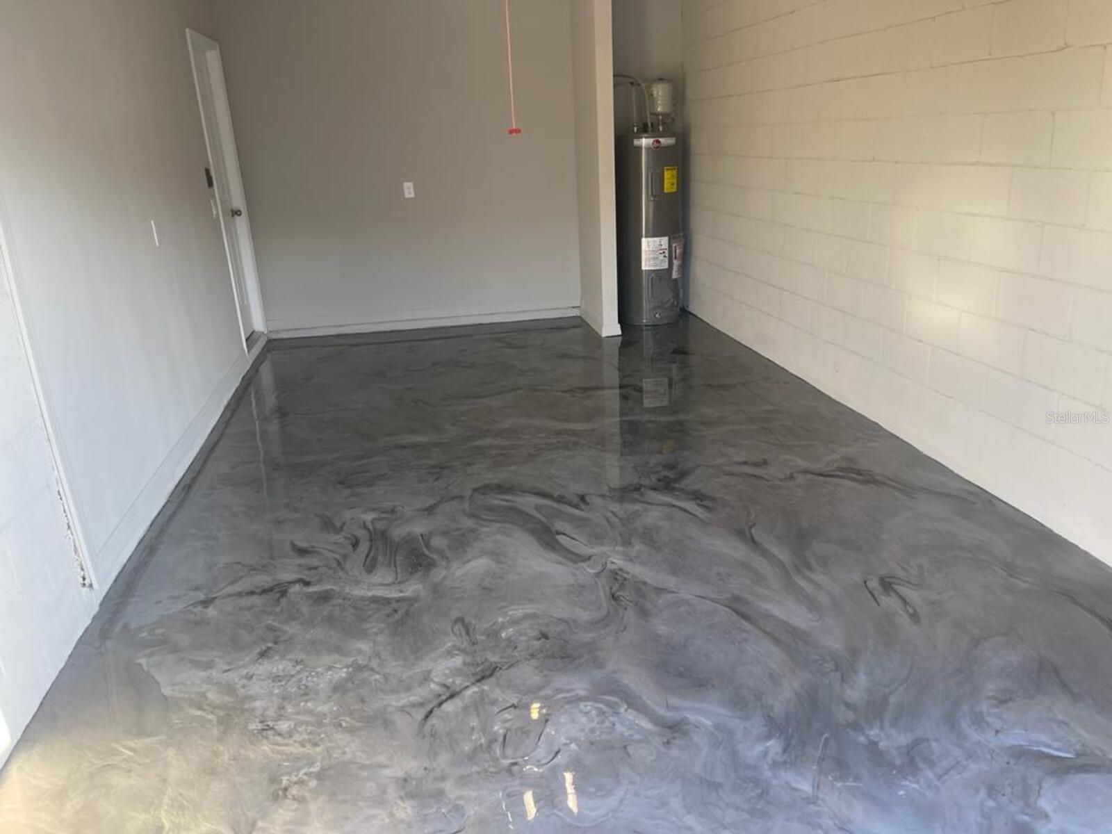 UNION SQUARE - Residential Lease