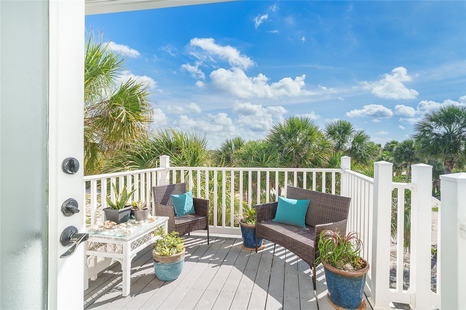 7500 PALM ISLAND DRIVE S 2124