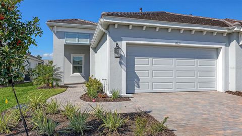 Photo of 18131 Franklin Park Court, Venice, FL 34293 (MLS # A4670792)