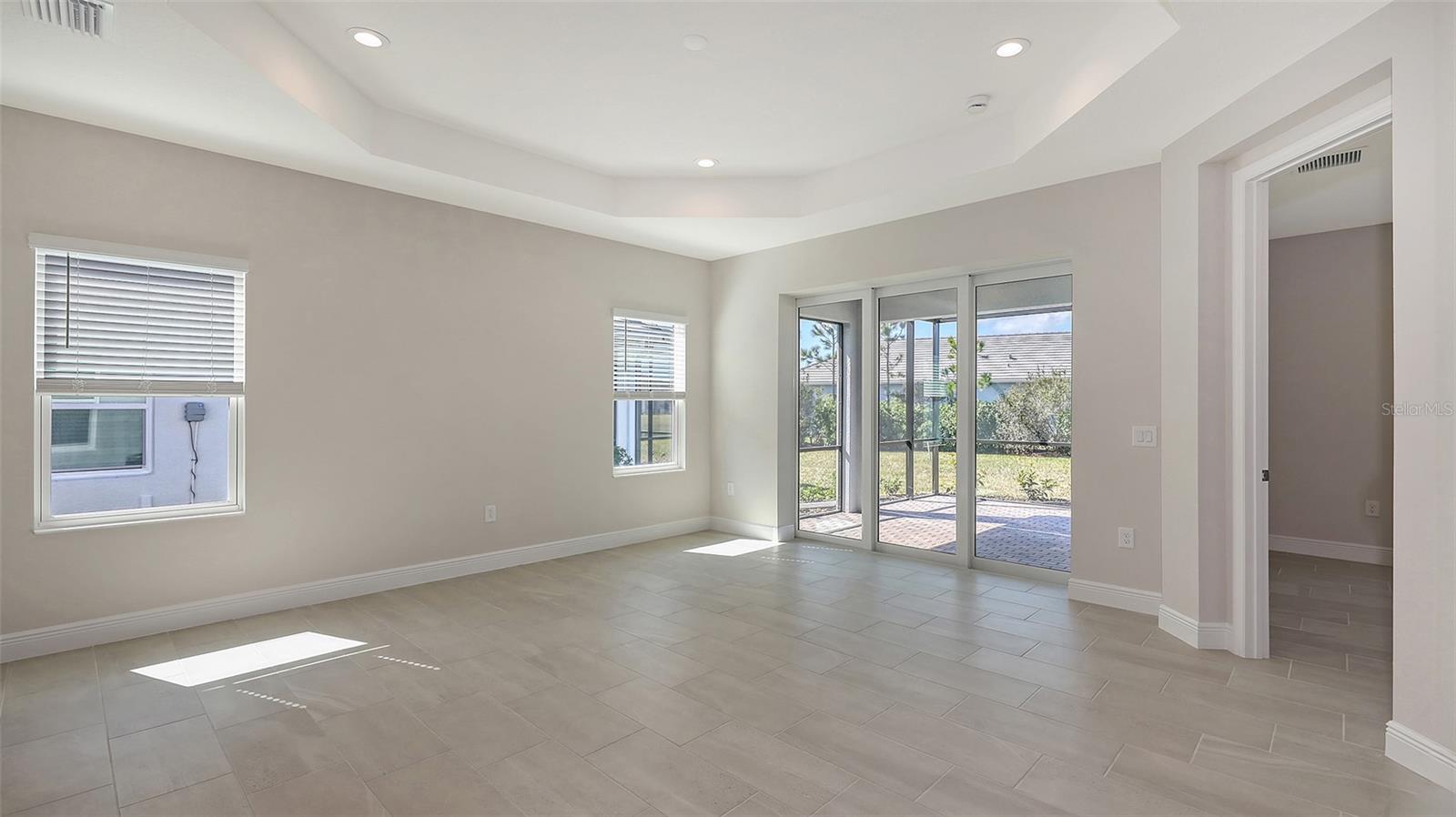 WYSTERIA WELLEN PARK VILLAGE F-4 - Residential