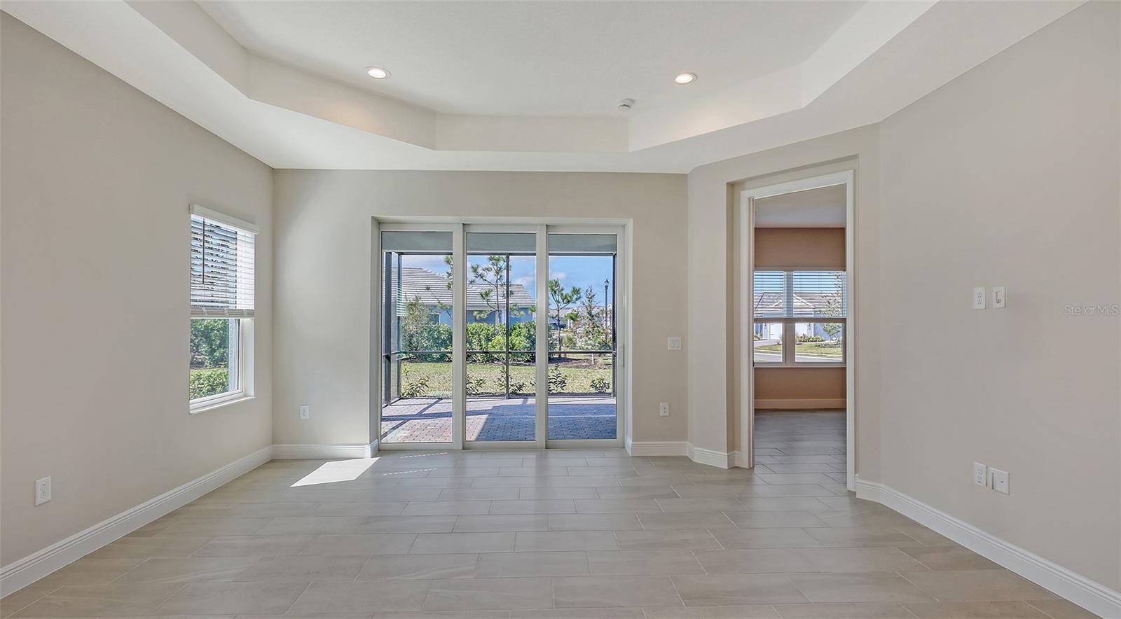 WYSTERIA WELLEN PARK VILLAGE F-4 - Residential