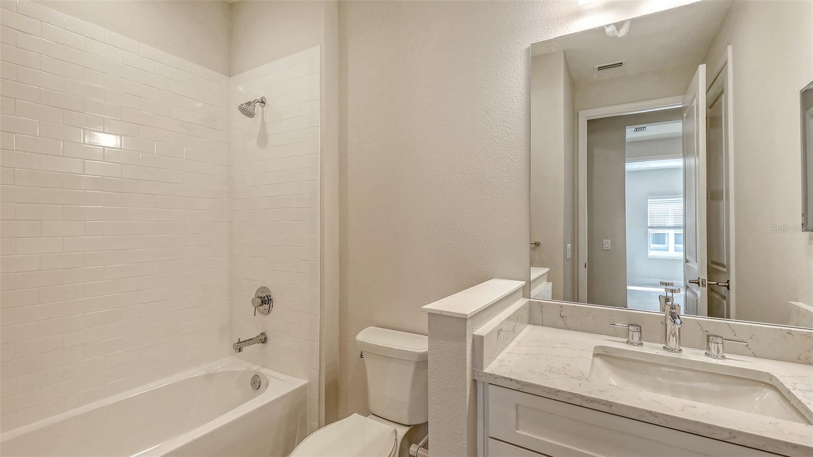 WYSTERIA WELLEN PARK VILLAGE F-4 - Residential