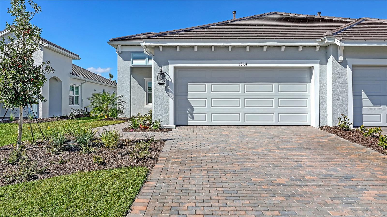 WYSTERIA WELLEN PARK VILLAGE F-4 - Residential