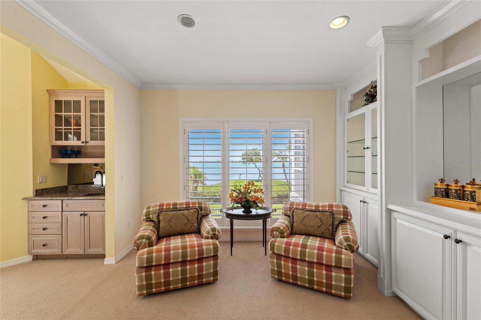 TIDY ISLAND PH II - Residential