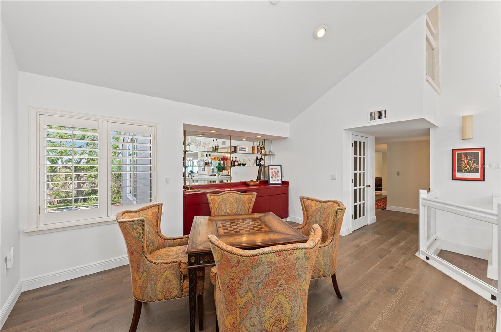 TIDY ISLAND PH II - Residential