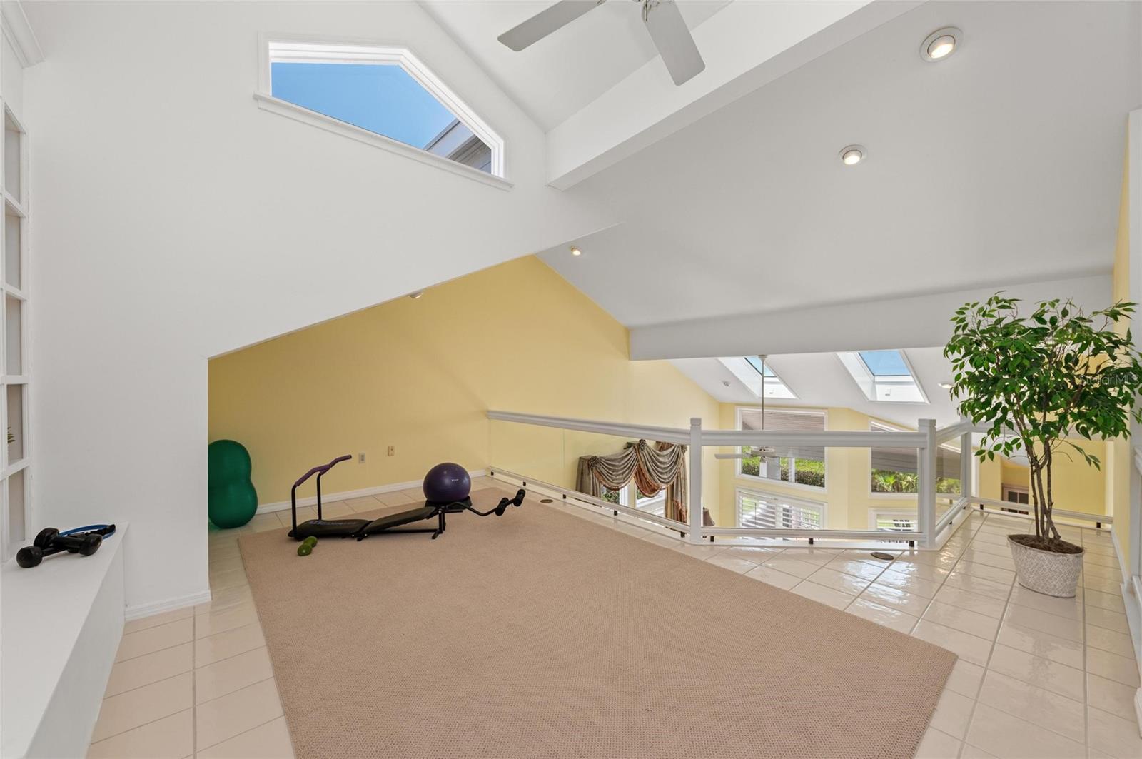 TIDY ISLAND PH II - Residential