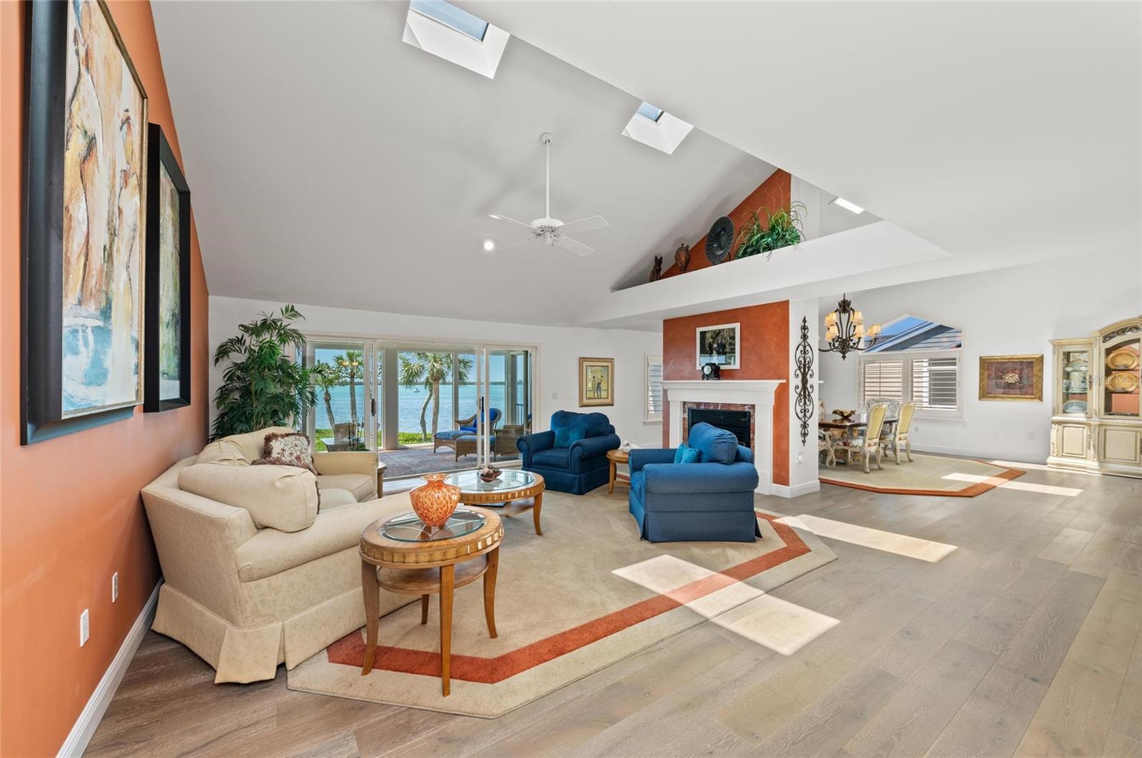 TIDY ISLAND PH II - Residential