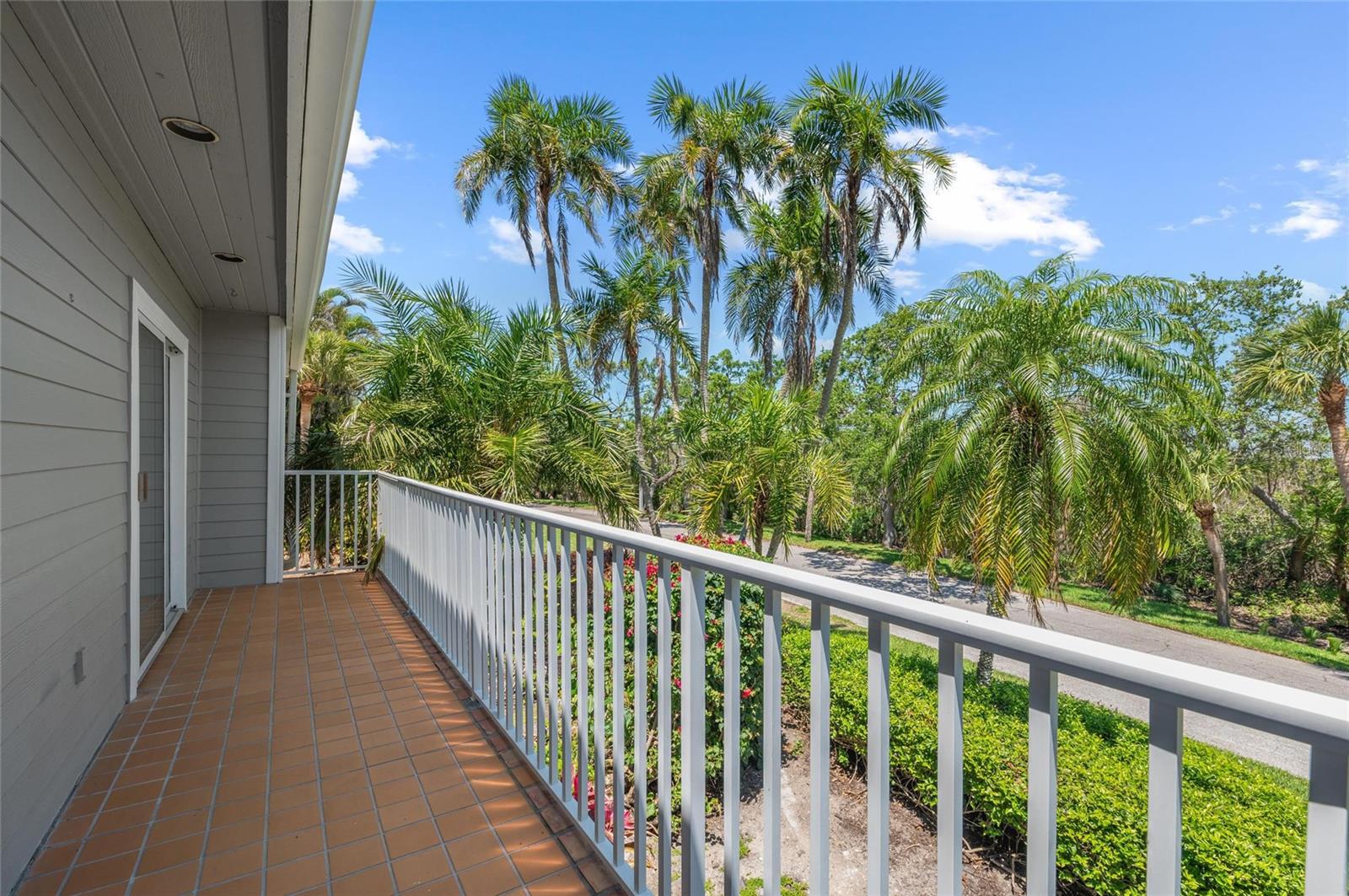 TIDY ISLAND PH II - Residential