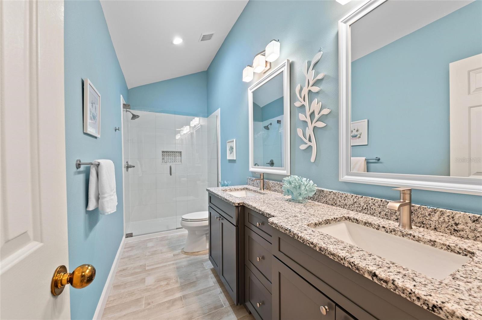 TIDY ISLAND PH II - Residential