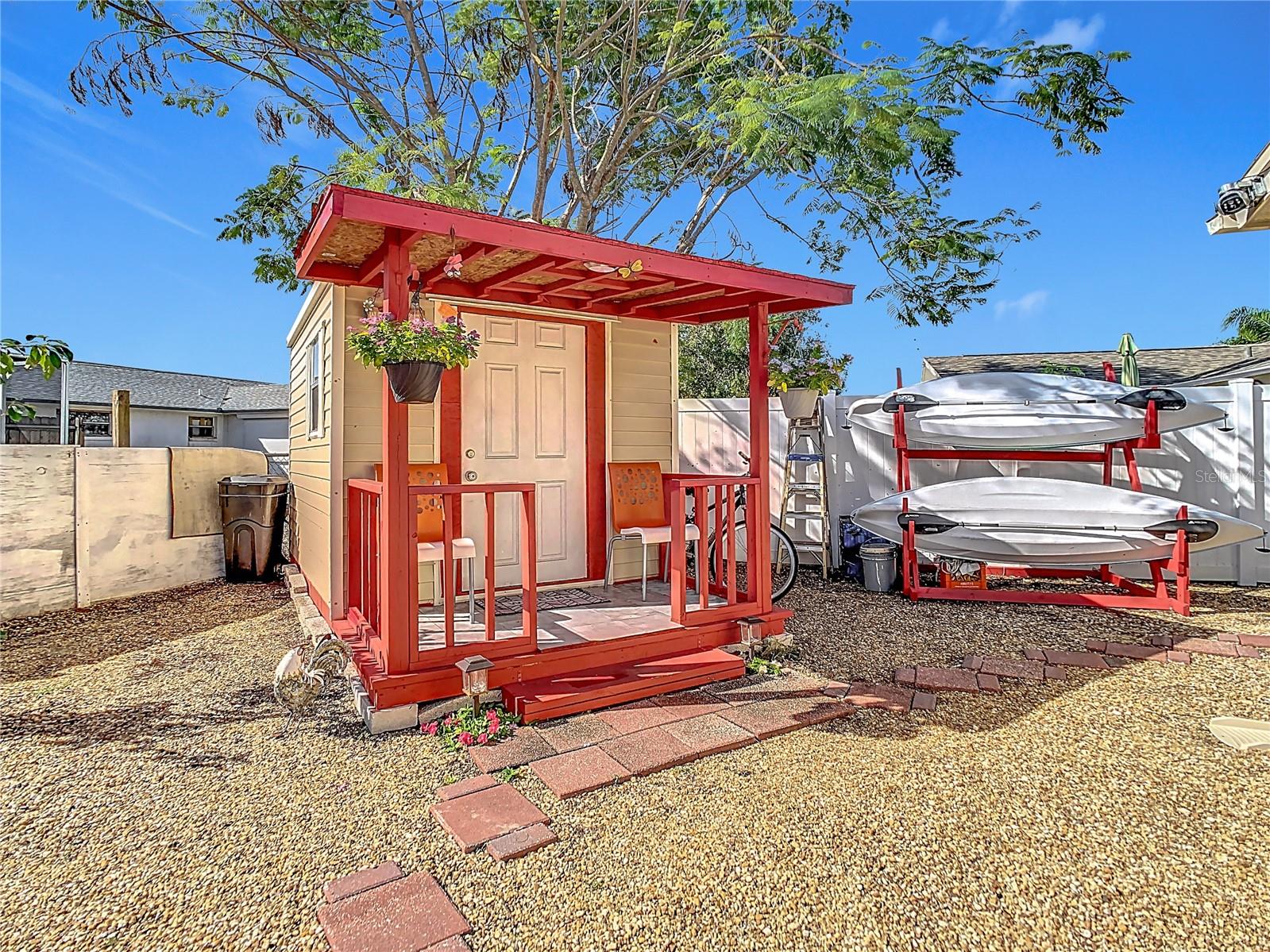 LA VILLA GARDENS - Residential