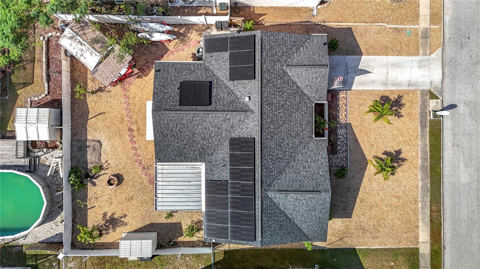 LA VILLA GARDENS - Residential