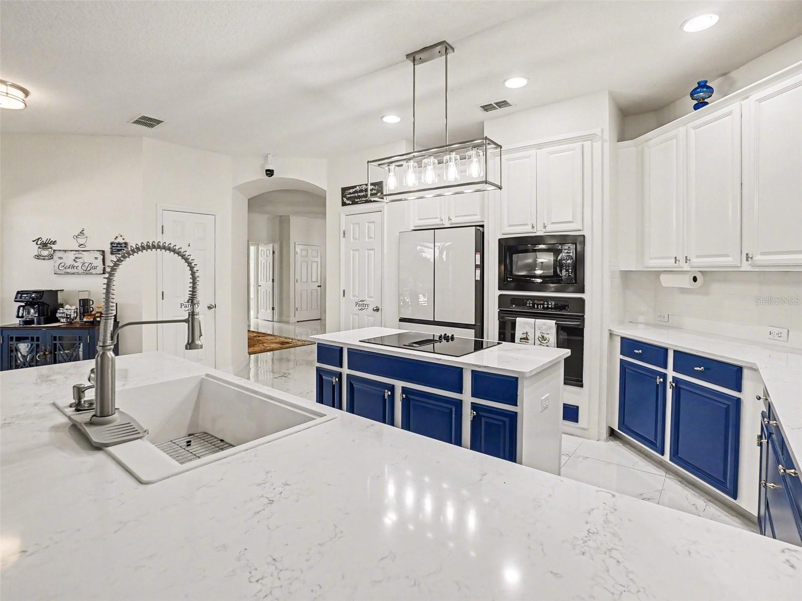 LAKE HEINIGER ESTATES - Residential