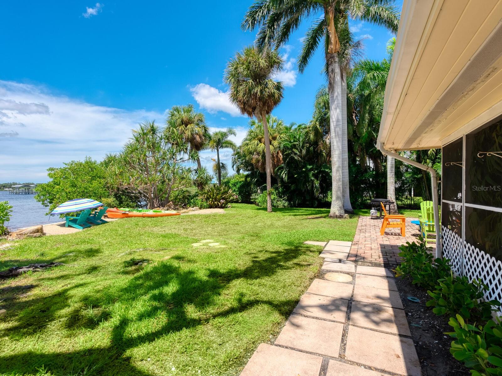RICHARDS ADD TO PALMETTO CONTINUED - Residential