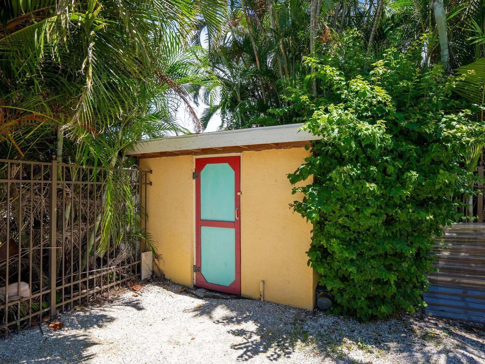 RICHARDS ADD TO PALMETTO CONTINUED - Residential