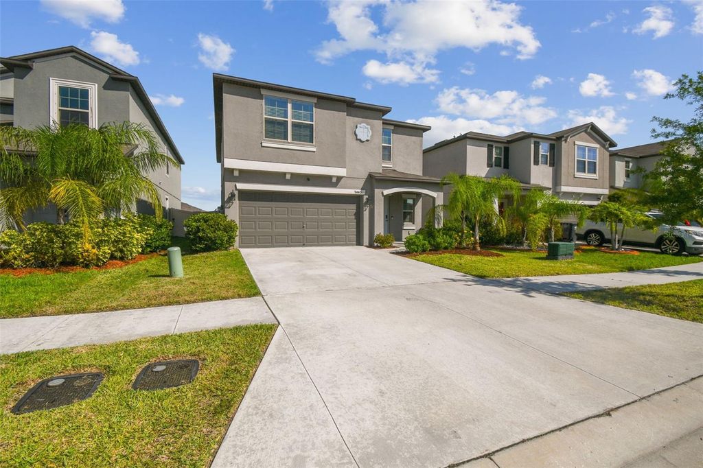 Photo of 9440 Lemon Drop Loop, Sun City Center, FL 33573 (MLS # TB8400031)