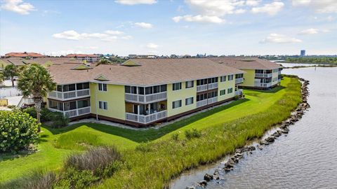 A home in FLAGLER BEACH