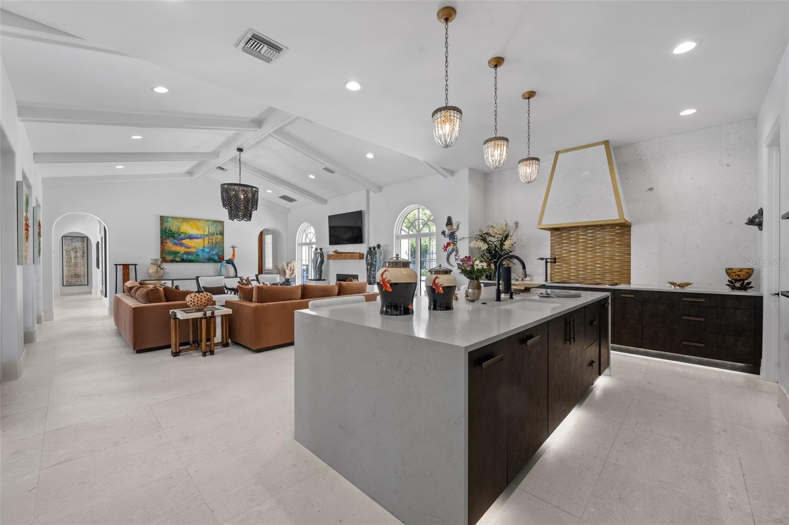 WINDSONG NORTH SHORE 43/74 - Residential