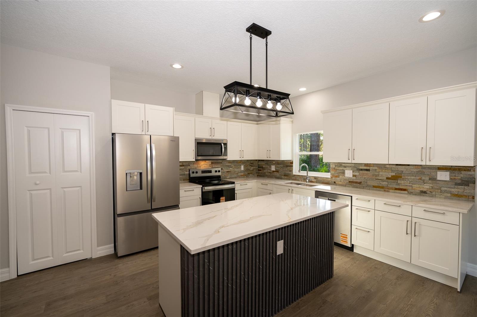 DAYTONA PARK EST SEC C - Residential