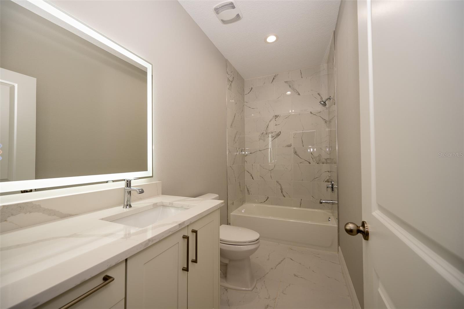 DAYTONA PARK EST SEC C - Residential