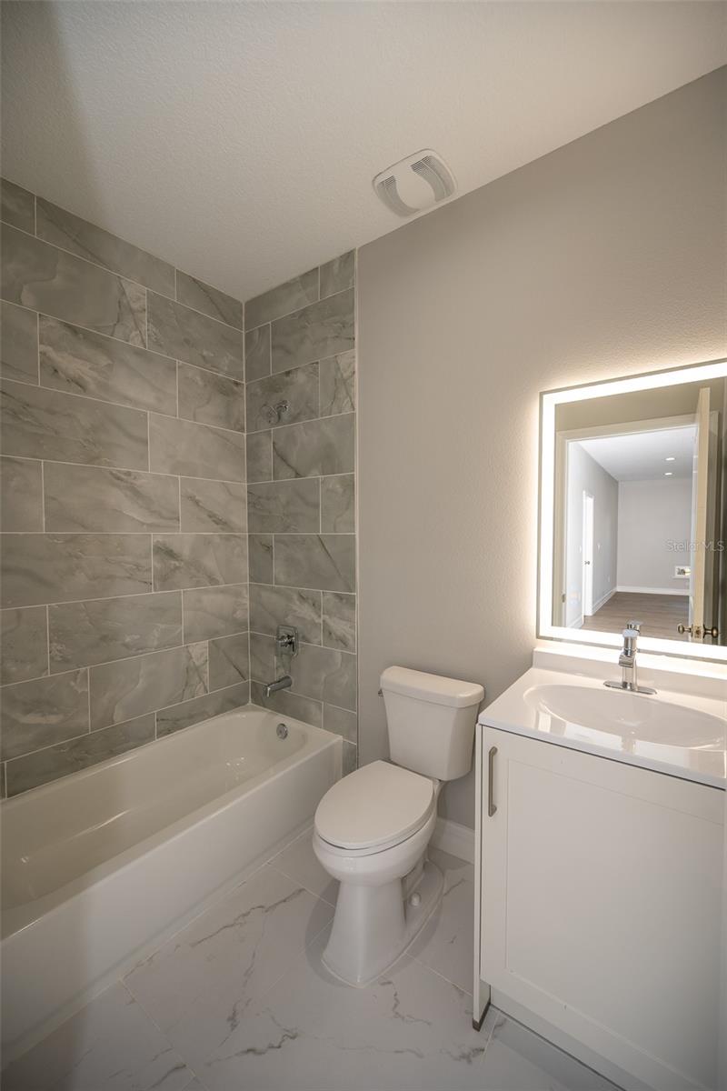 DAYTONA PARK EST SEC C - Residential