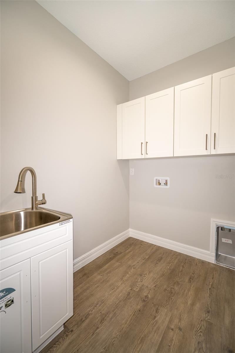 DAYTONA PARK EST SEC C - Residential