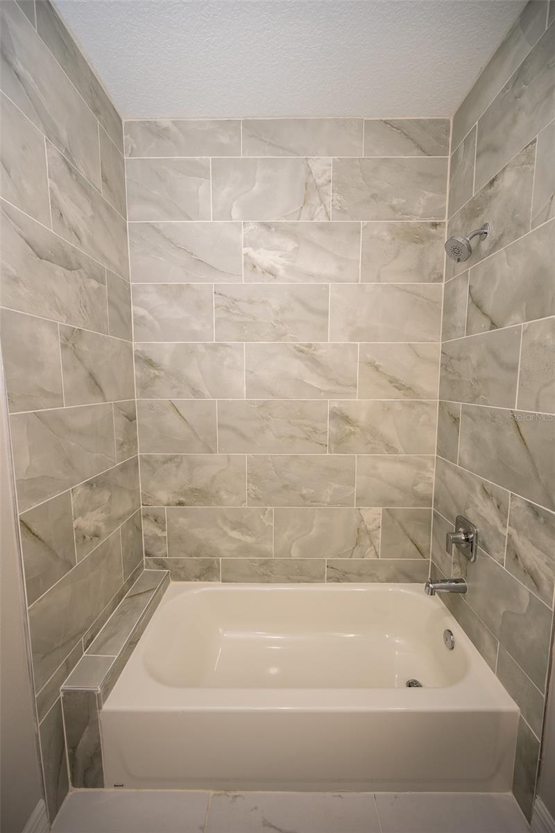 DAYTONA PARK EST SEC C - Residential