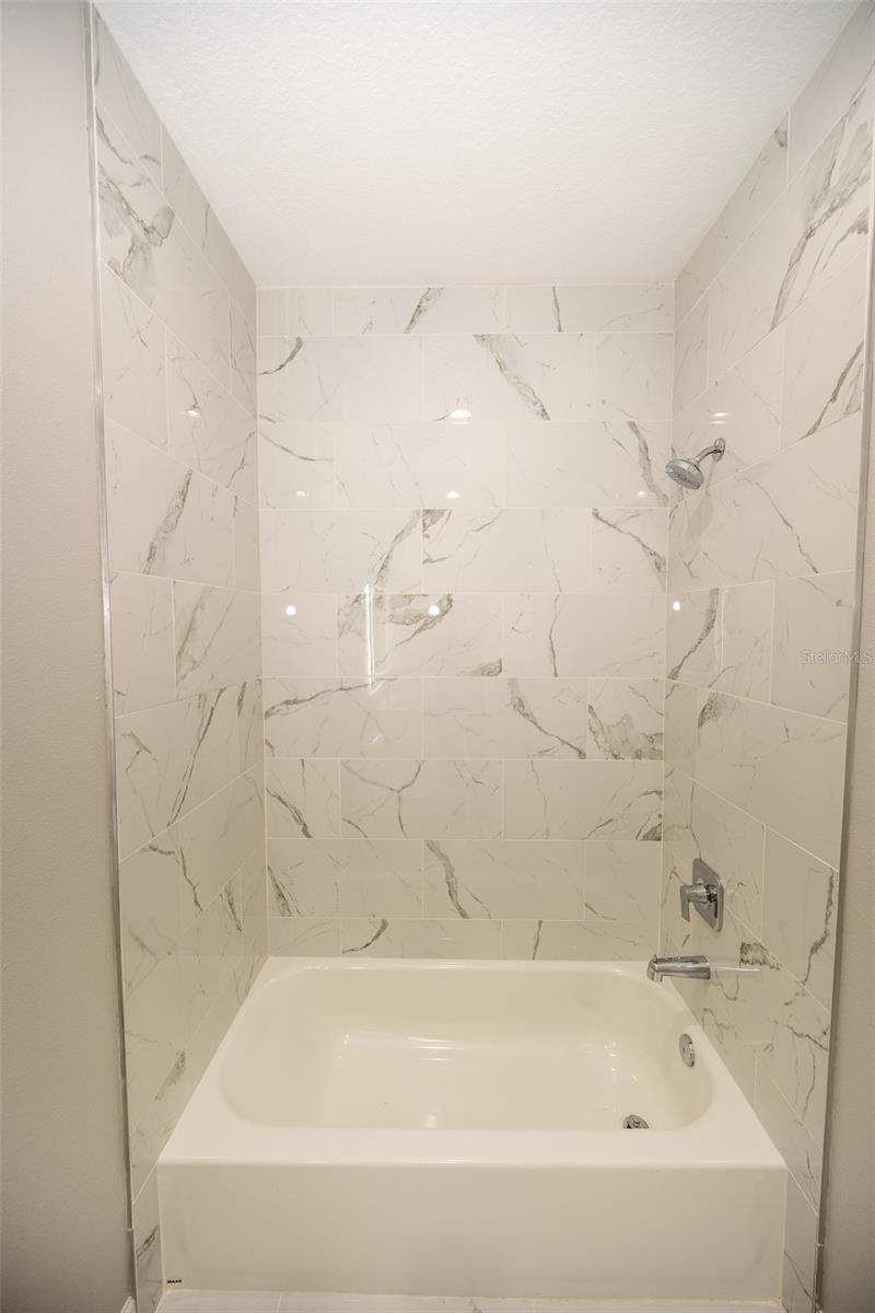 DAYTONA PARK EST SEC C - Residential