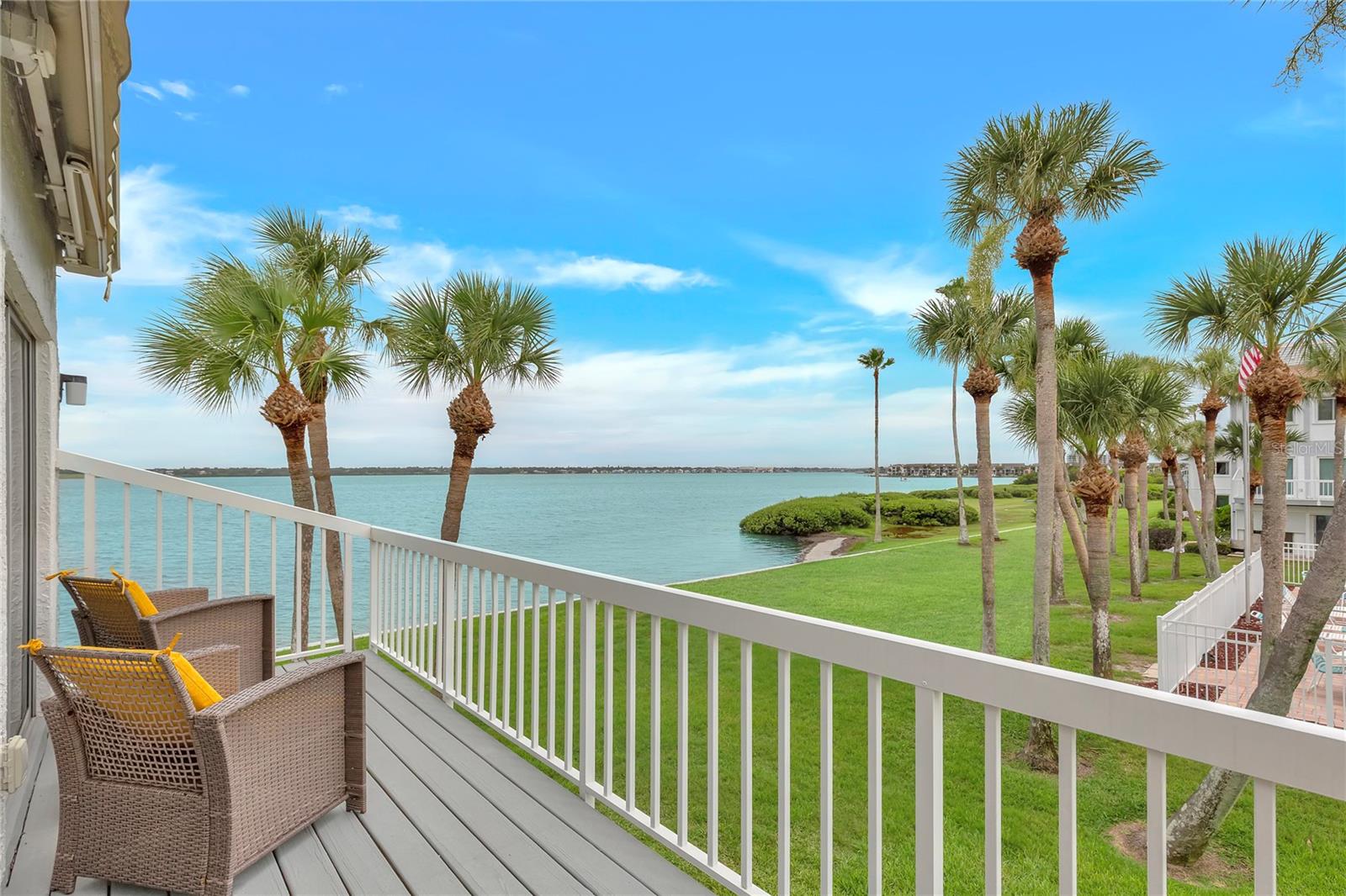SAND KEY CONDO-BAYSIDE GARDENS I - Residential Lease