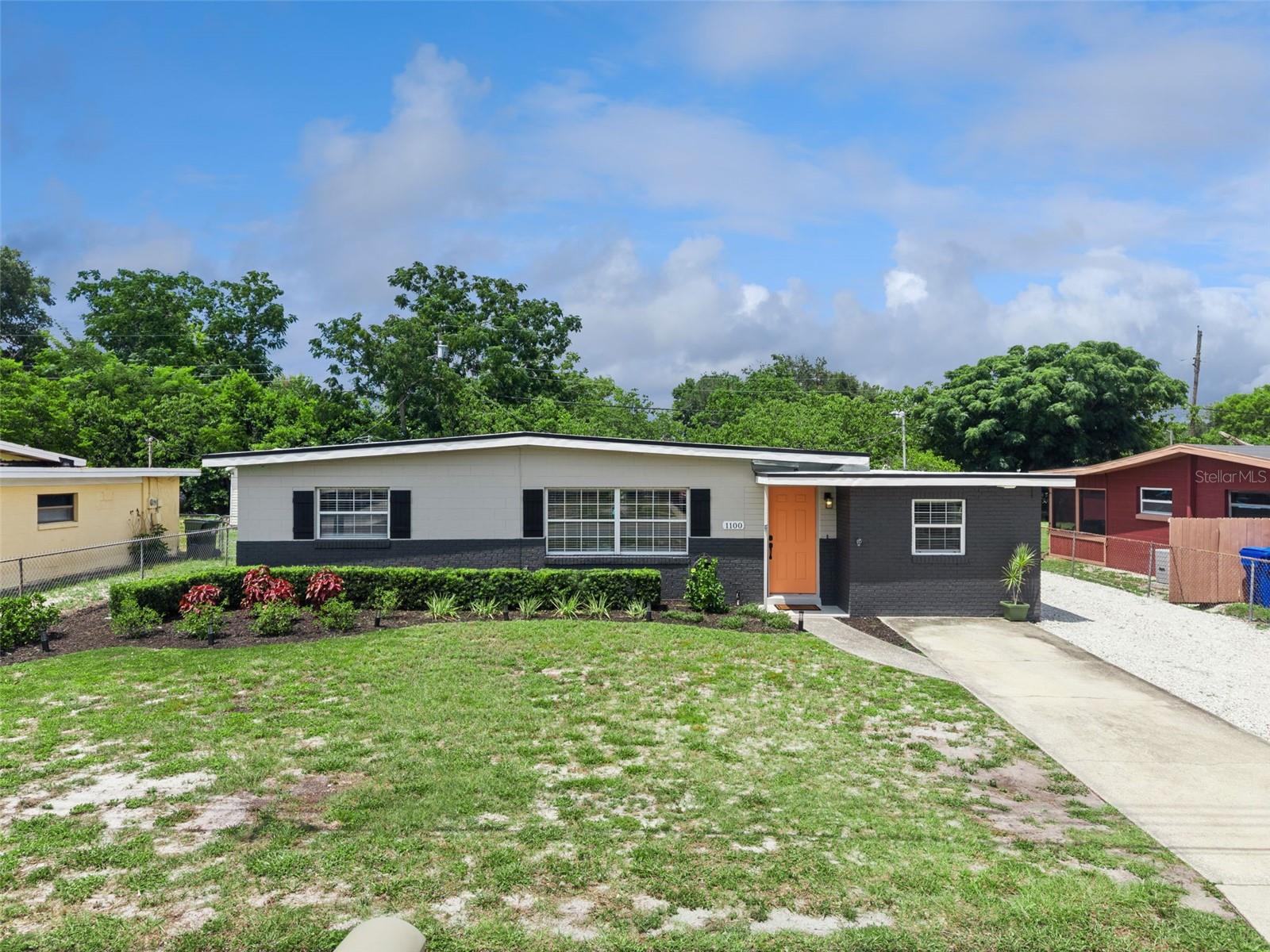 1100 WURST ROAD