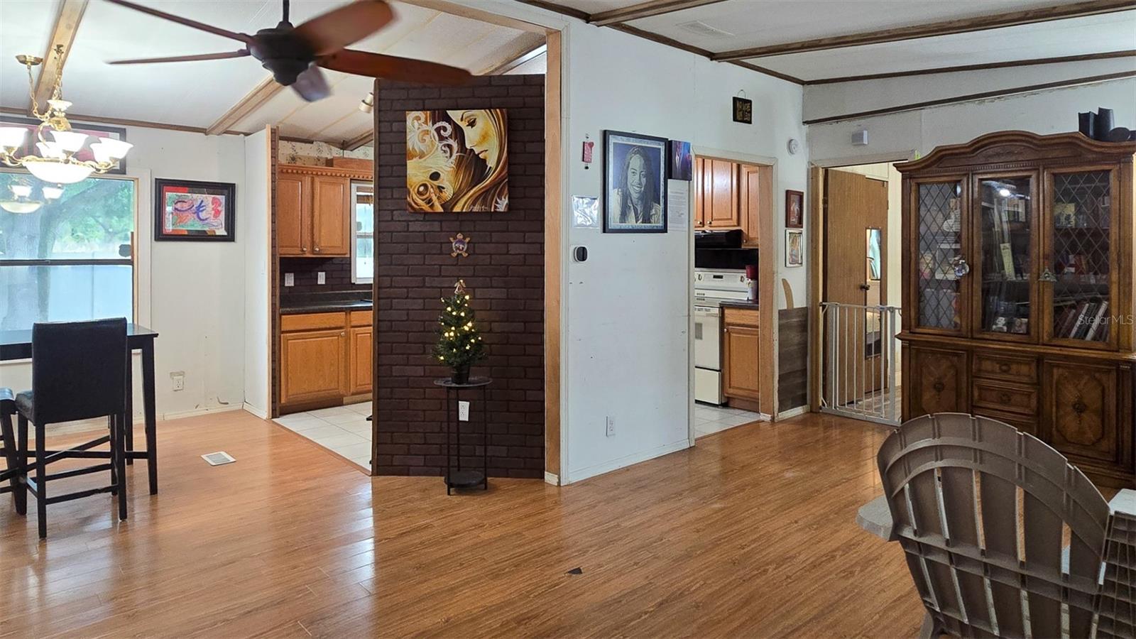 HARDEEVILLE REP - Residential