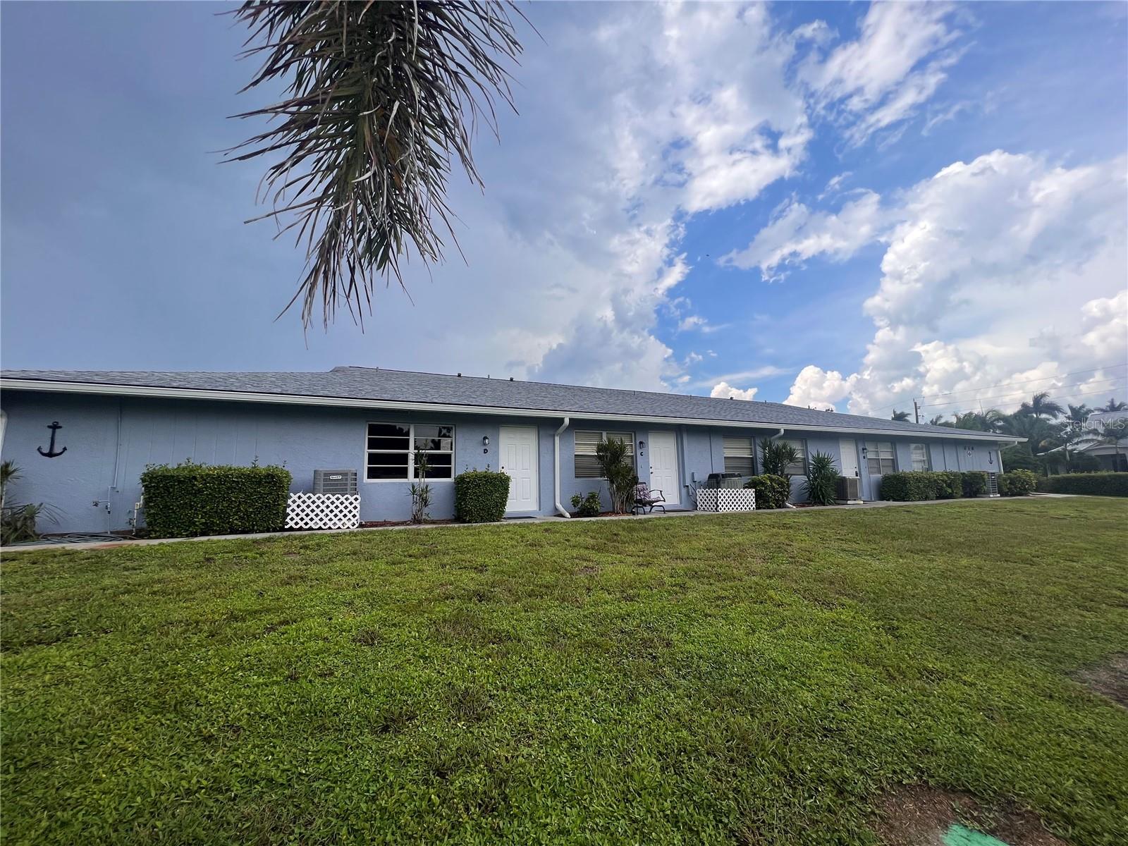 KINGS COURT VILLAS BLDG 02 - Residential Lease