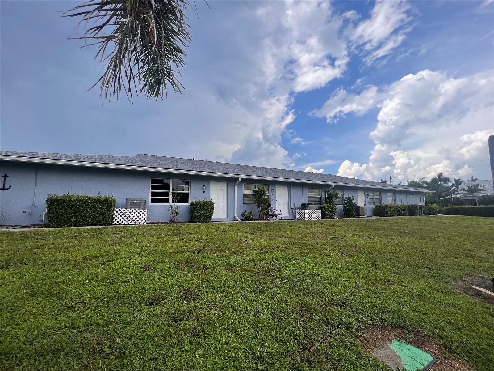 KINGS COURT VILLAS BLDG 02 - Residential Lease