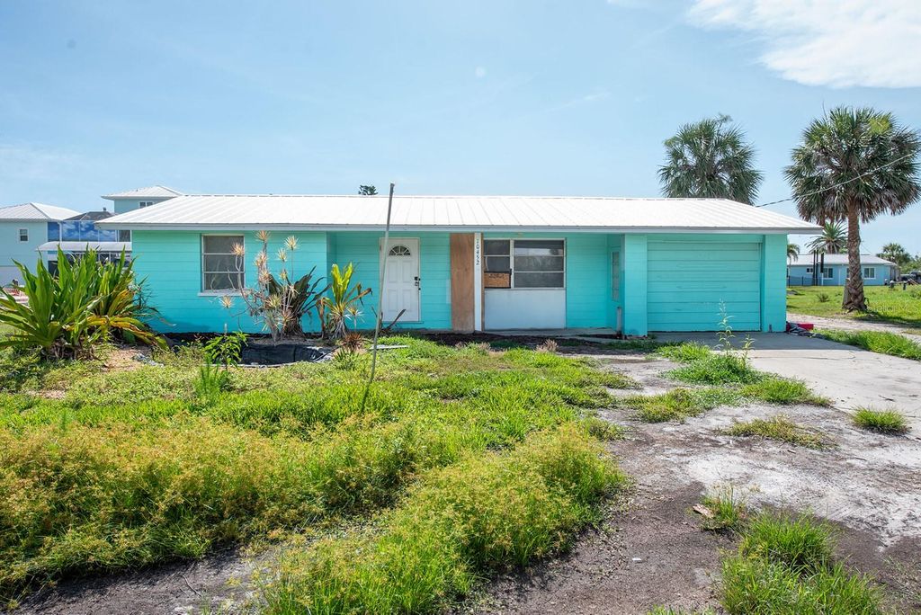 Photo of 10452 Raymond Street, Englewood, FL 34224 (MLS # D6142823)