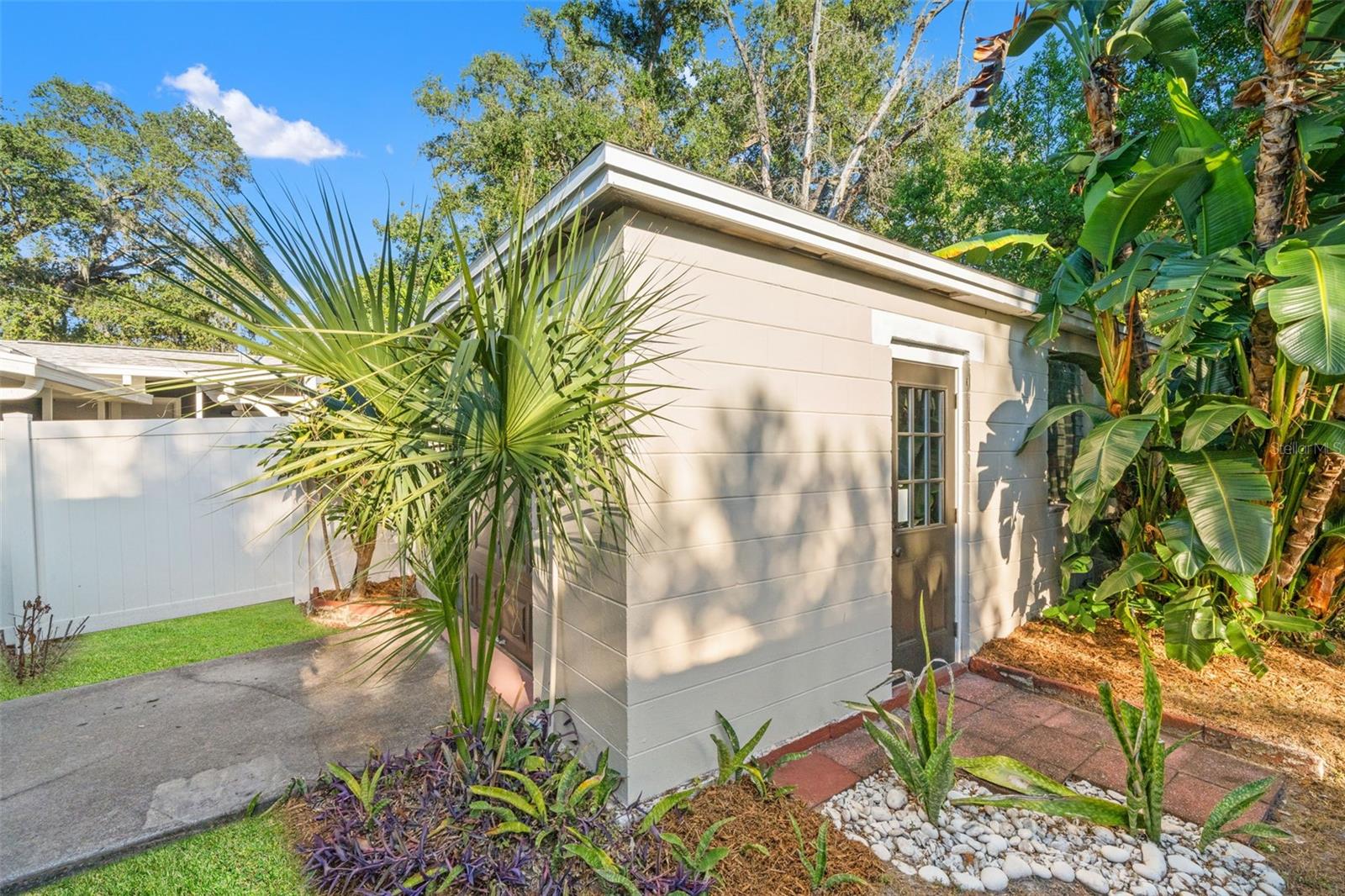 BUFFALO HEIGHTS - Residential