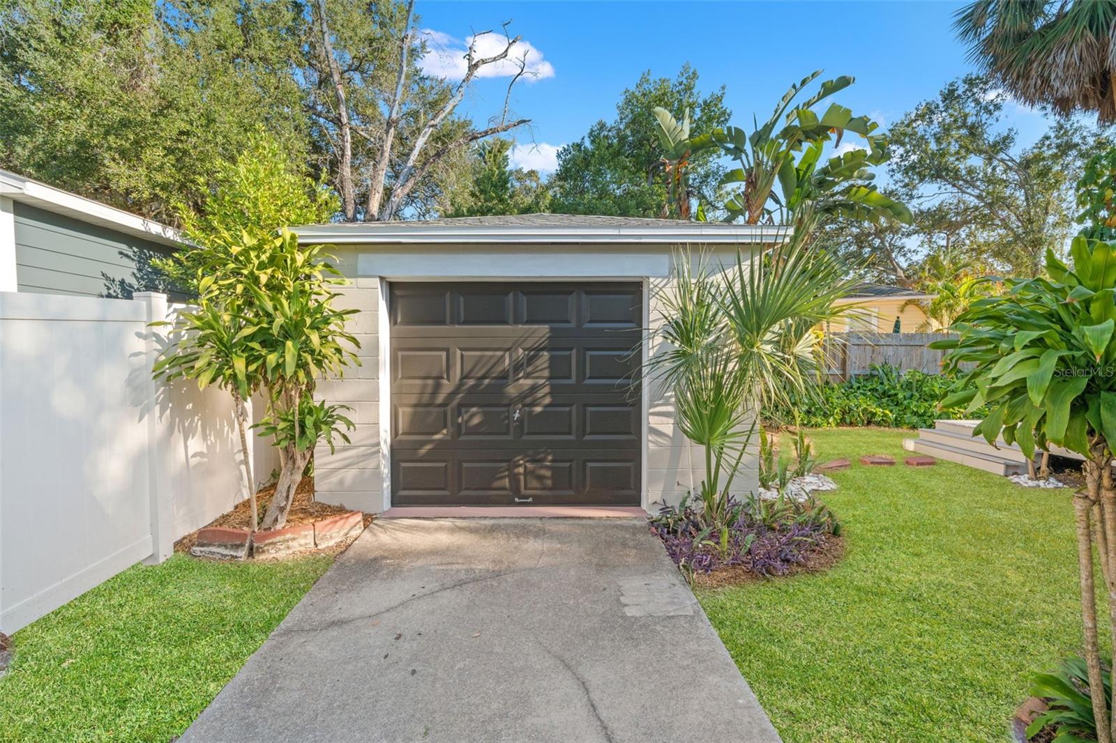 BUFFALO HEIGHTS - Residential