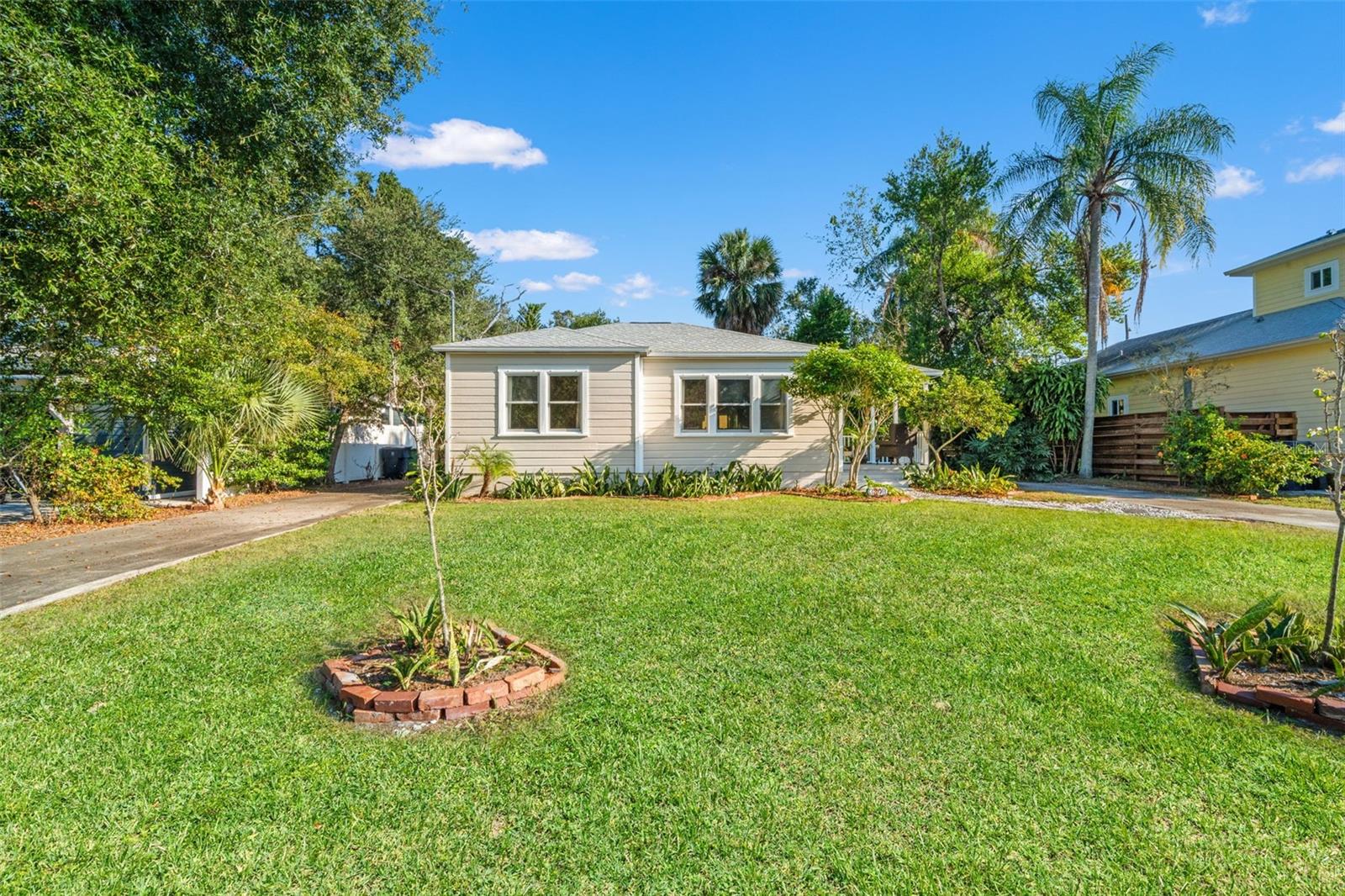 BUFFALO HEIGHTS - Residential