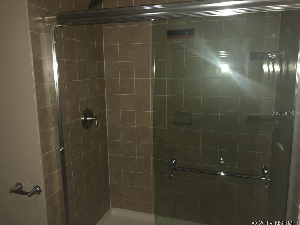 Florida Shores 01 - Residential