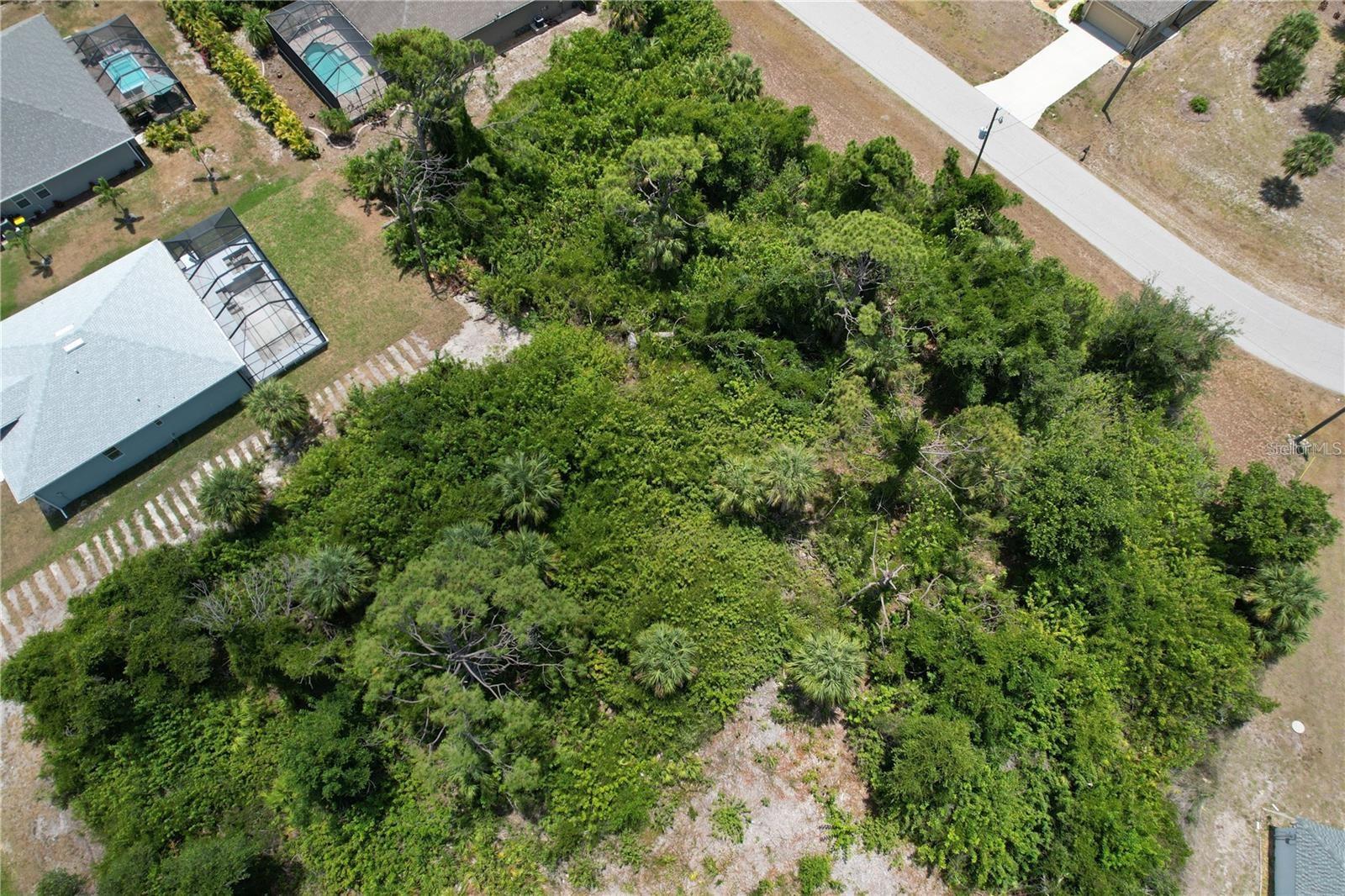 ROTONDA LAKES - Land