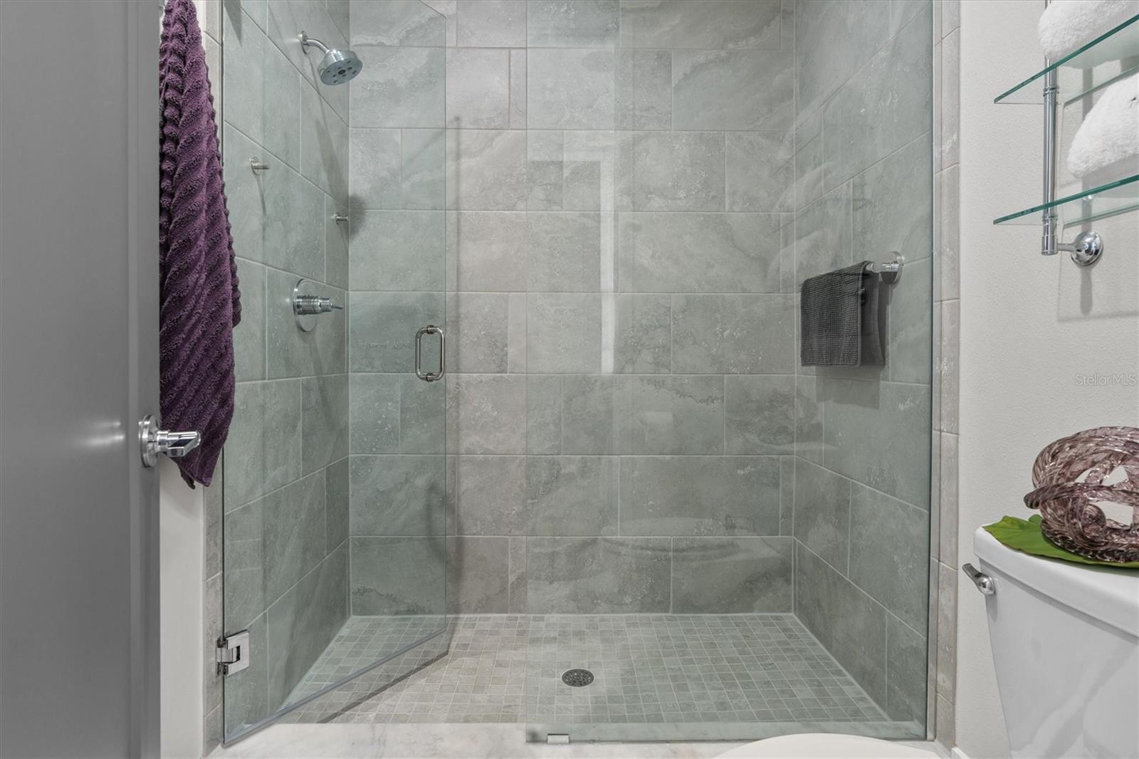 HIGHLAND TWNHMS - Residential