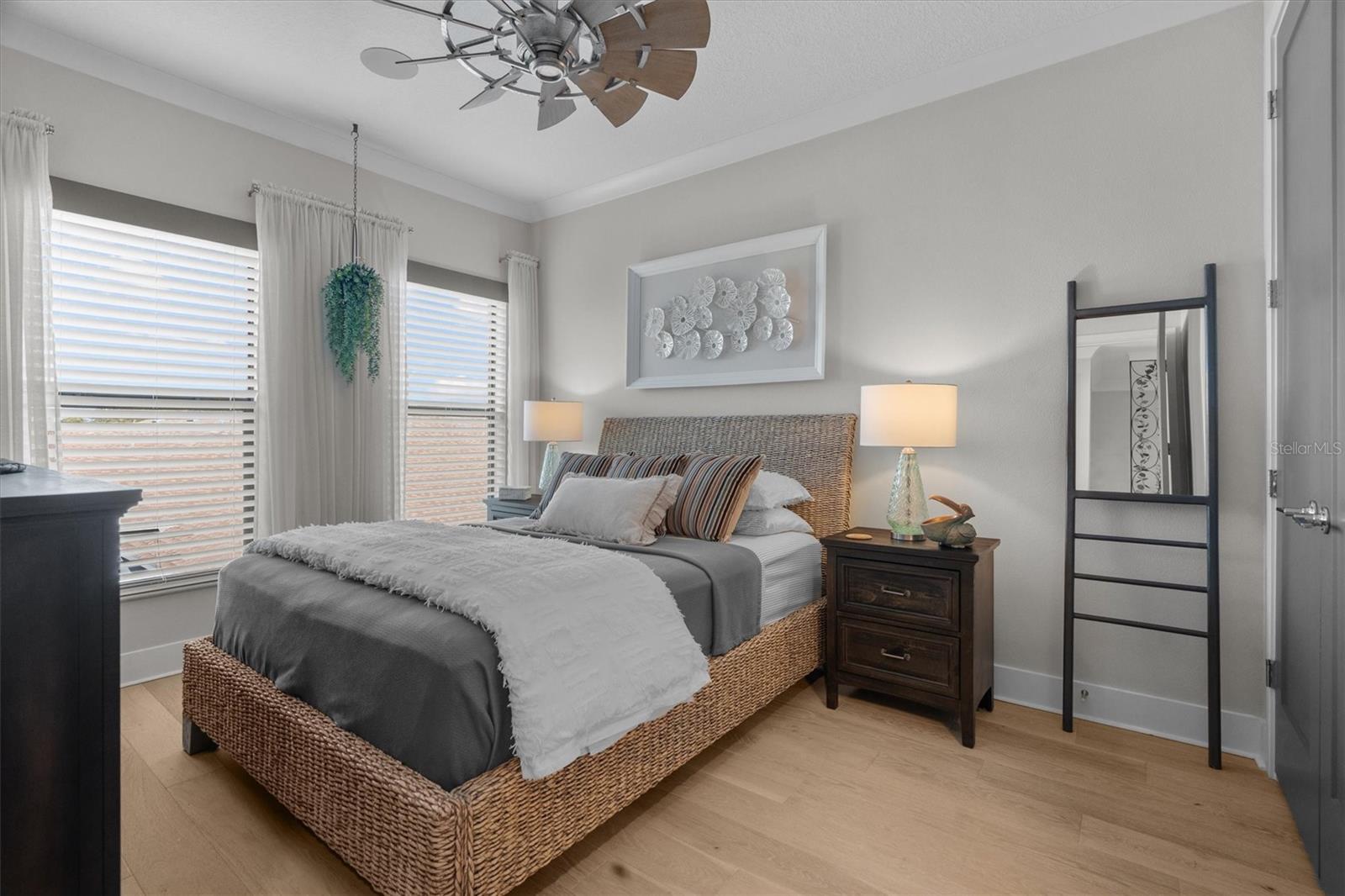 HIGHLAND TWNHMS - Residential