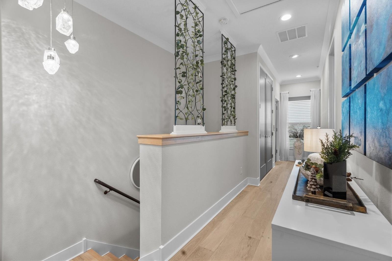 HIGHLAND TWNHMS - Residential