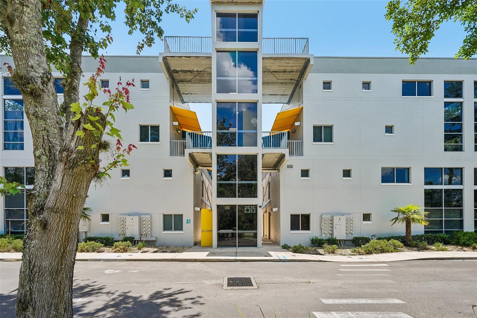 2515 SW 35TH PLACE 103