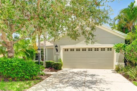 A home in PARRISH