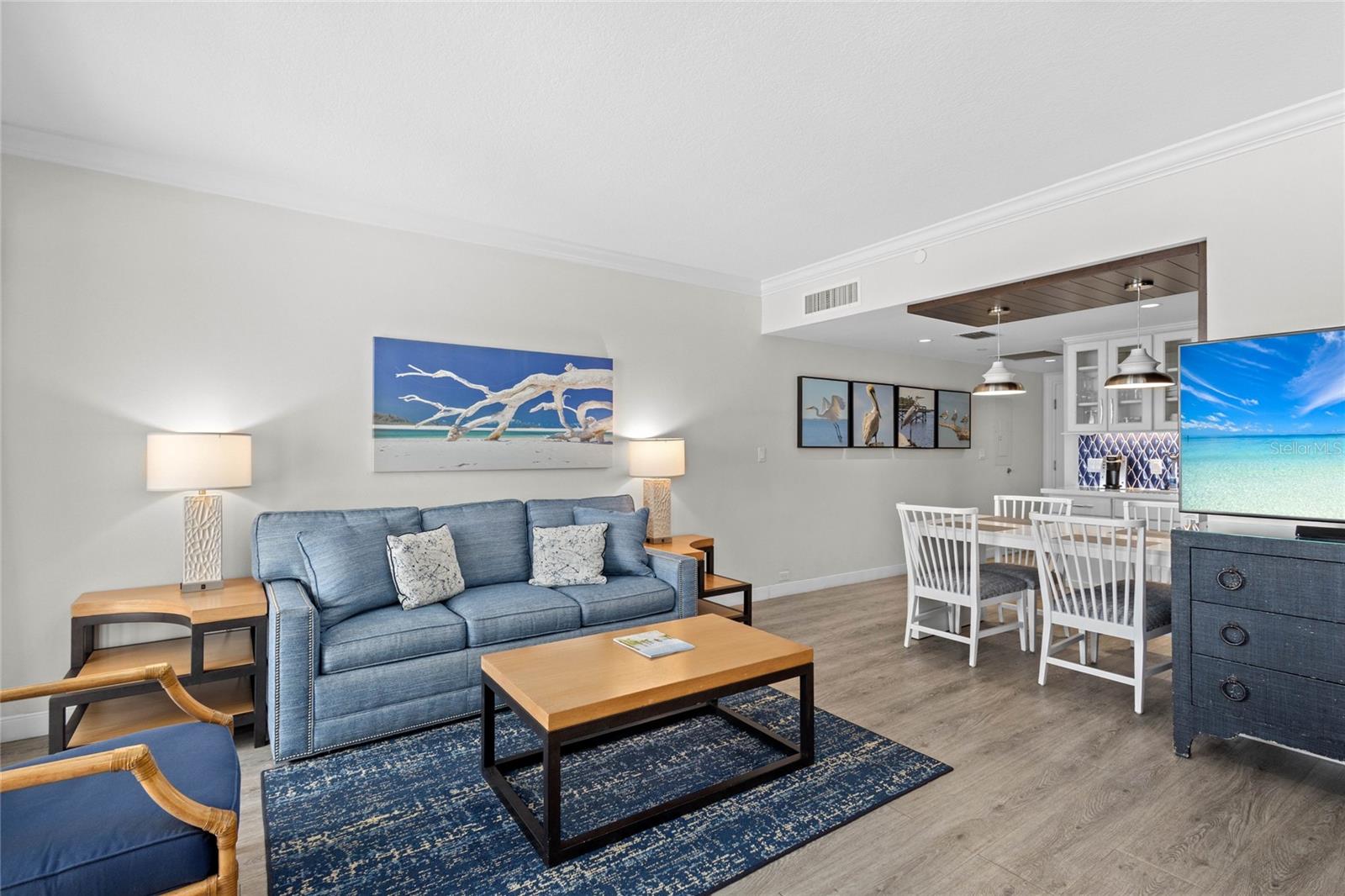 250 SANDS POINT ROAD 5106