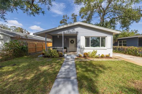 Photo of 4945 34th Avenue N, St Petersburg, FL 33710 (MLS # TB8486099)