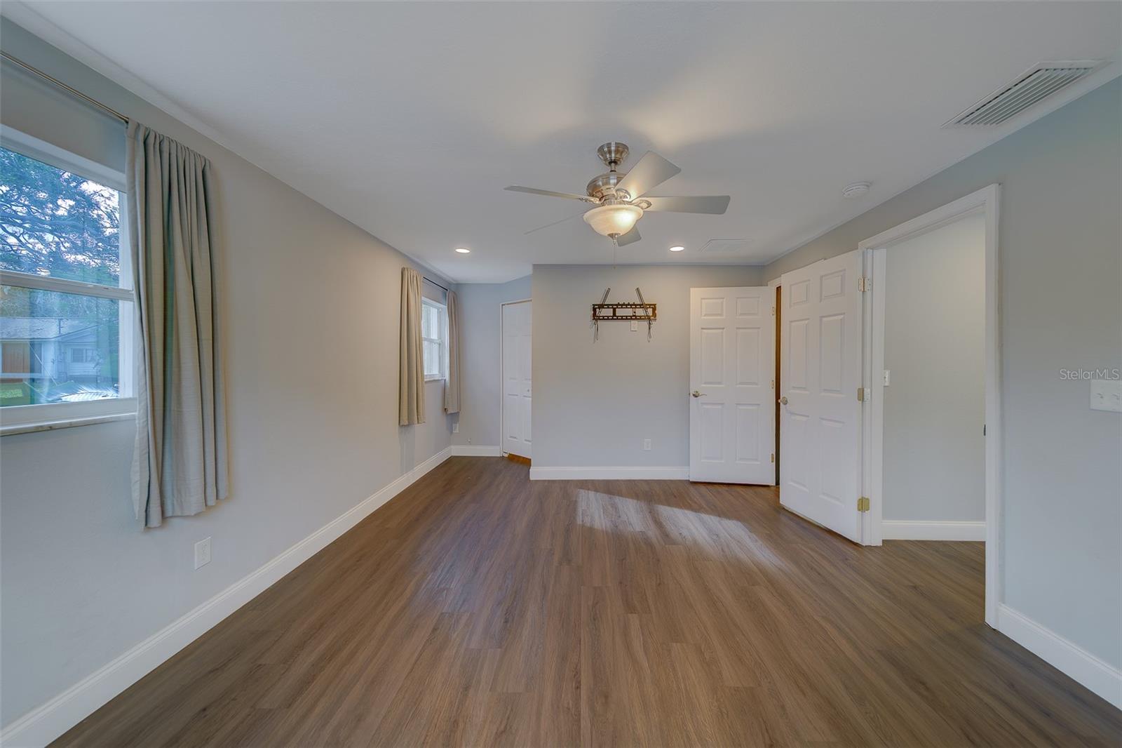 OAKLAND SUB 2 - Residential