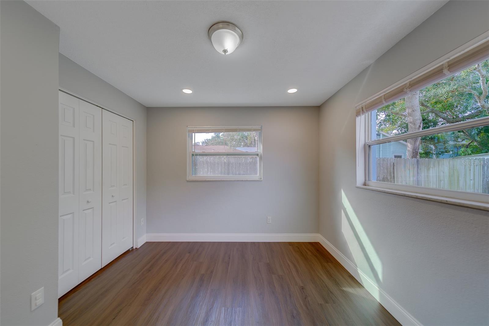 OAKLAND SUB 2 - Residential