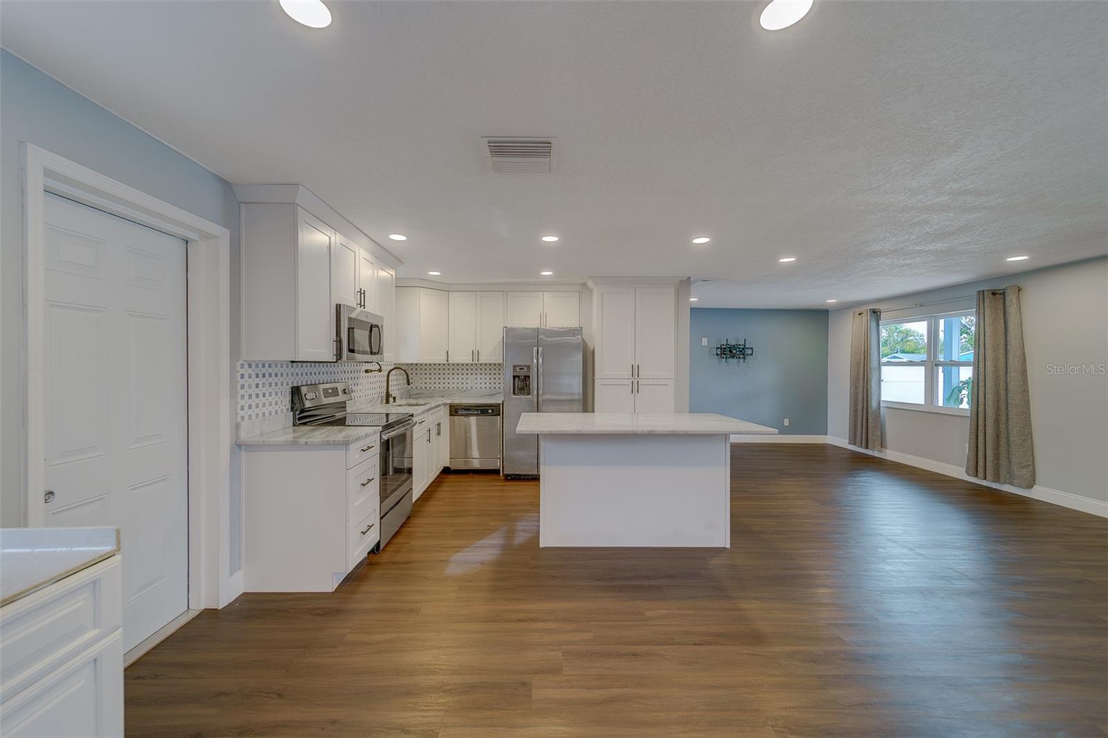 OAKLAND SUB 2 - Residential