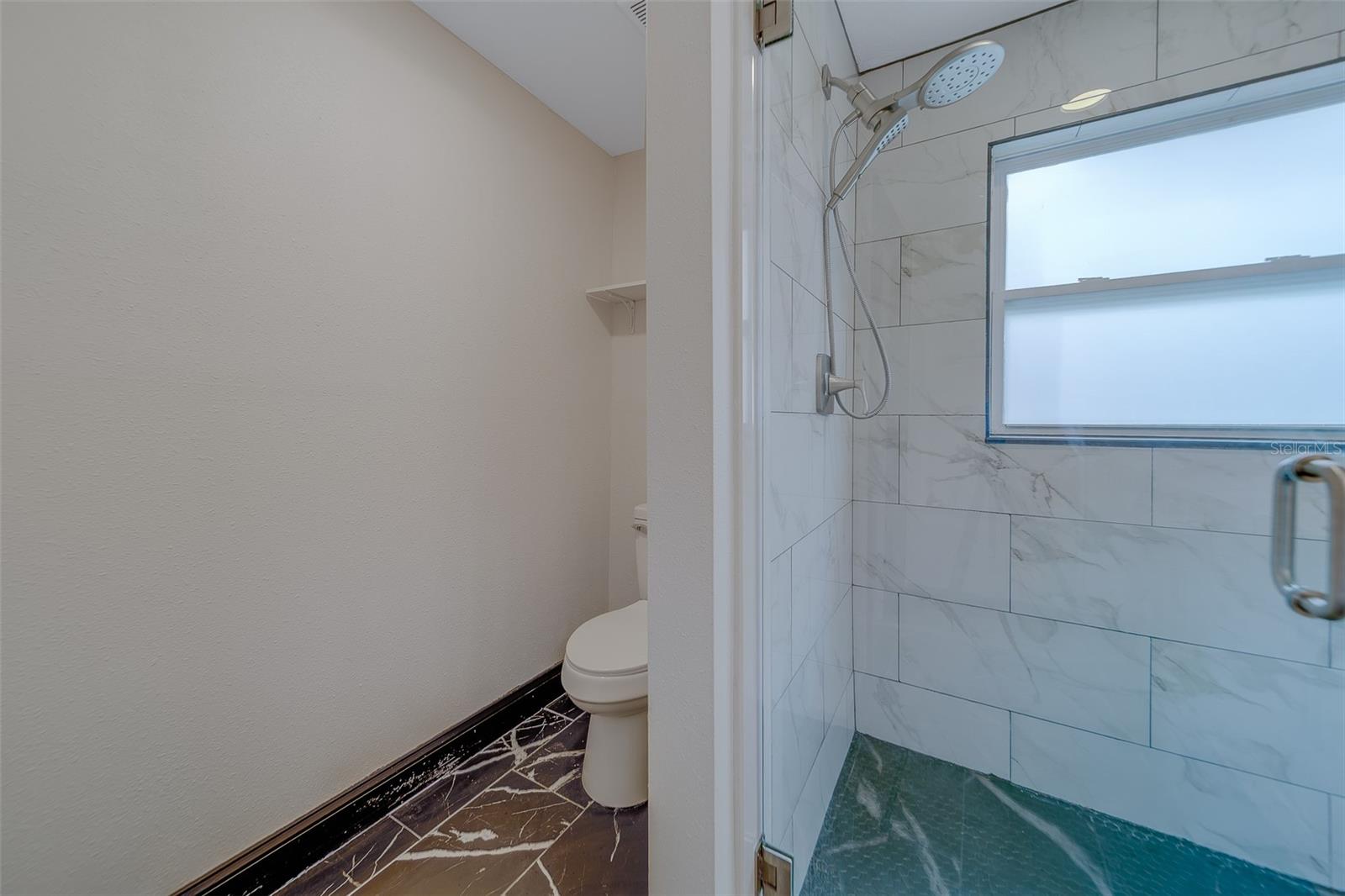 OAKLAND SUB 2 - Residential